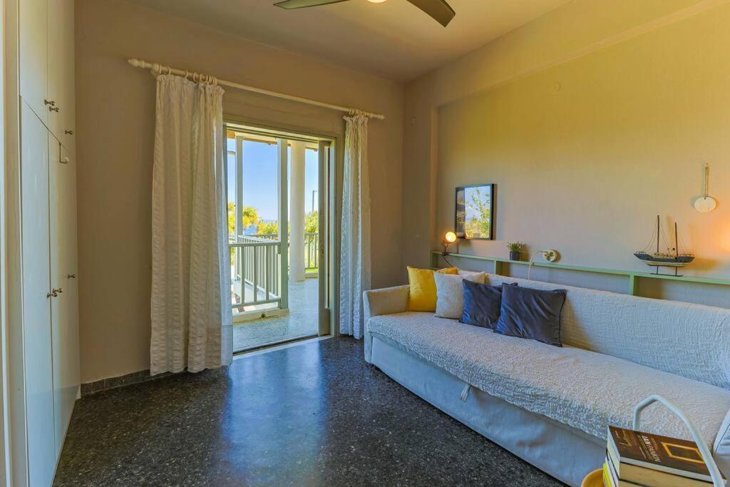 Villa The Bright House By The Sea à Áfitos Extérieur photo